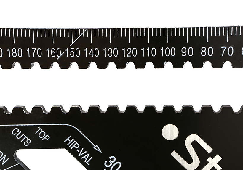 Угольник Sturm! 2020-07-300 купить по цене 2&nbsp;250 ₽ в интернет магазине ТЕХСАД