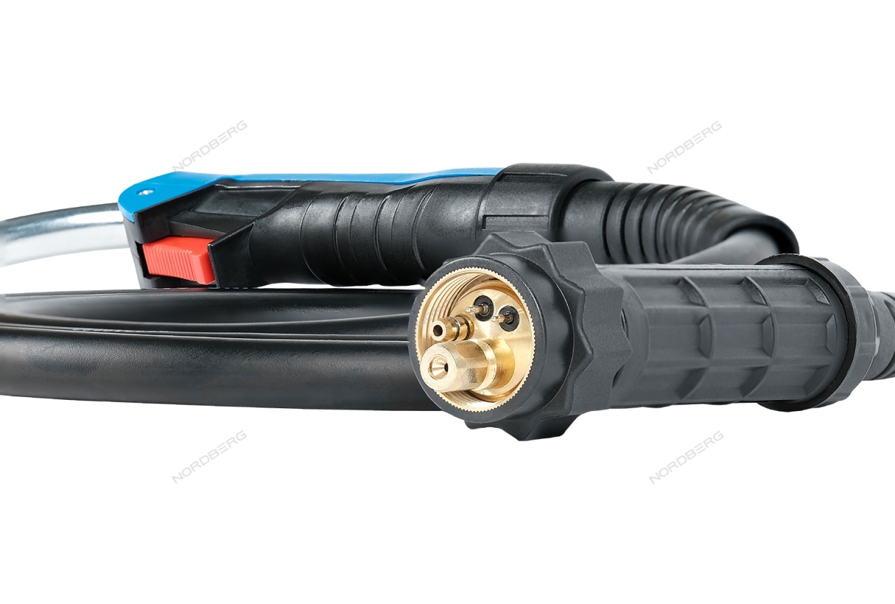 Аппарат сварочный 200A, инверторный NORDBERG WMI201 купить по цене 30&nbsp;162 ₽ в интернет магазине ТЕХСАД