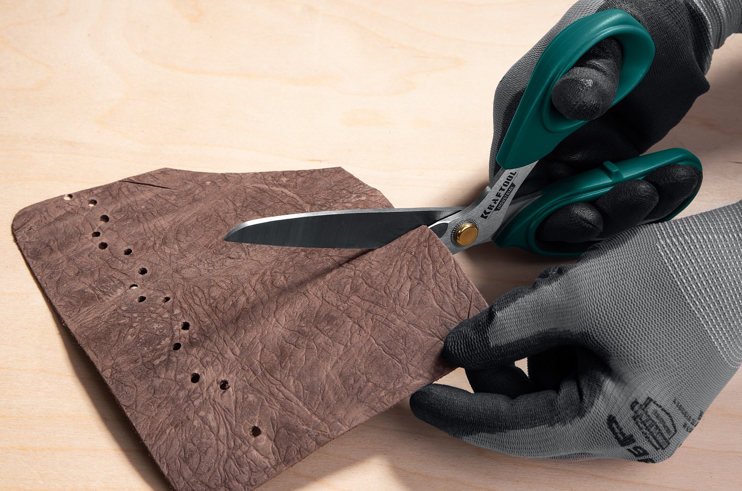 KRAFTOOL 254 мм, универсальные технические ножницы INDUSTRIAL 23205 купить по цене 1&nbsp;730 ₽ в интернет магазине ТЕХСАД