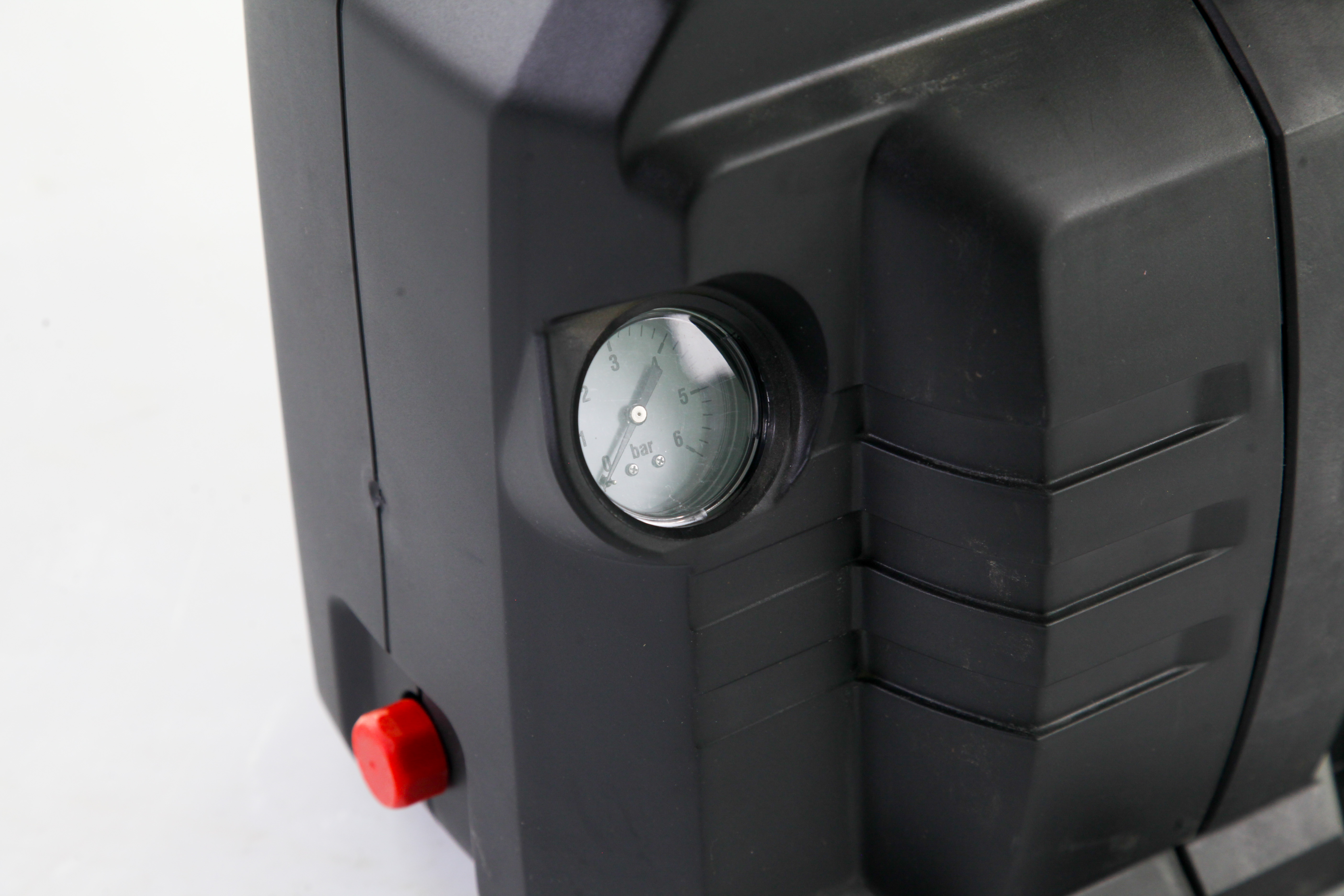 Насосная станция AL-KO Comfort HW 4000 FCS купить по цене 23&nbsp;990 ₽ в интернет магазине ТЕХСАД