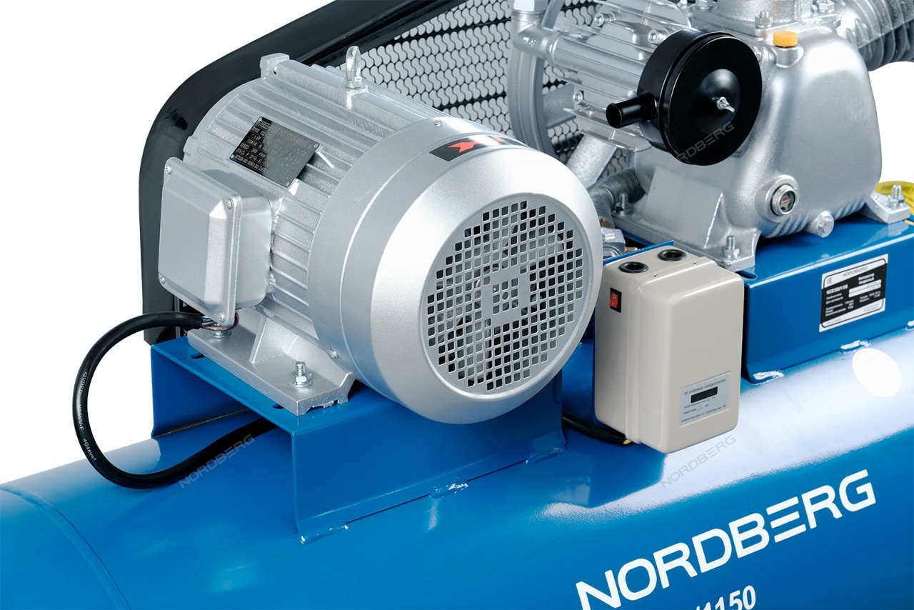 Компрессор поршневой, ременной NORDBERG NCE300/1150 купить по цене 148&nbsp;437 ₽ в интернет магазине ТЕХСАД