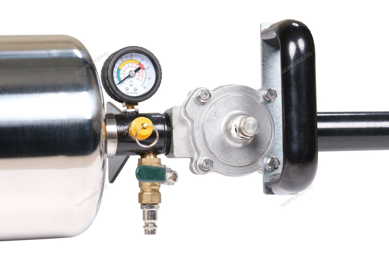 Бустер для взрывной накачки NORDBERG CH3A купить по цене 14&nbsp;353 ₽ в интернет магазине ТЕХСАД