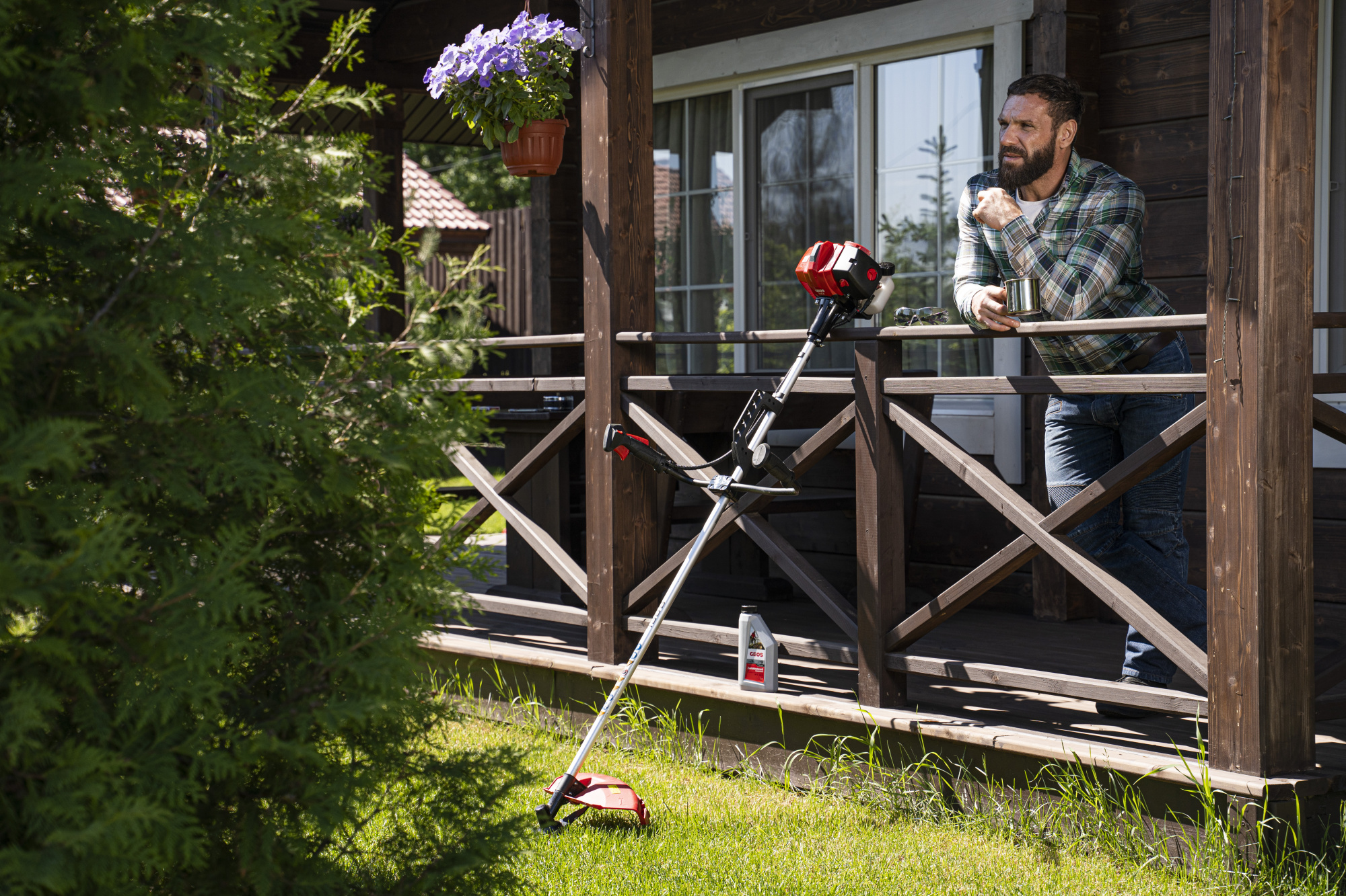 Мотокоса бензиновая GEOS Max Comfort 126 B купить по цене 17&nbsp;990 ₽ в интернет магазине ТЕХСАД